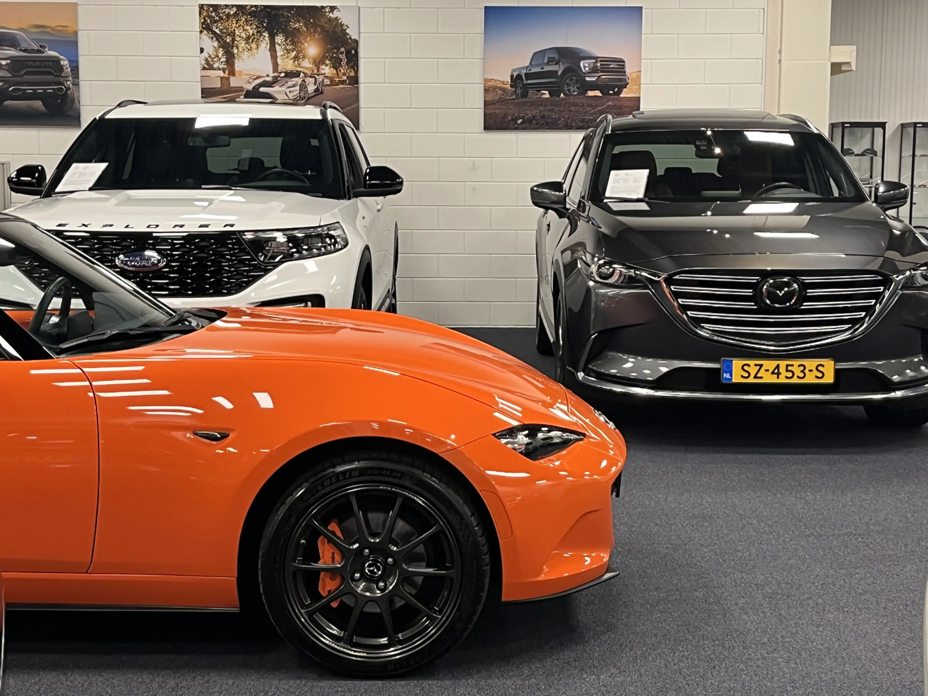 Mazda MX-5 ND Roadster 2.0 SkyActiv-G 184PK 30th Anniversary — photo 33