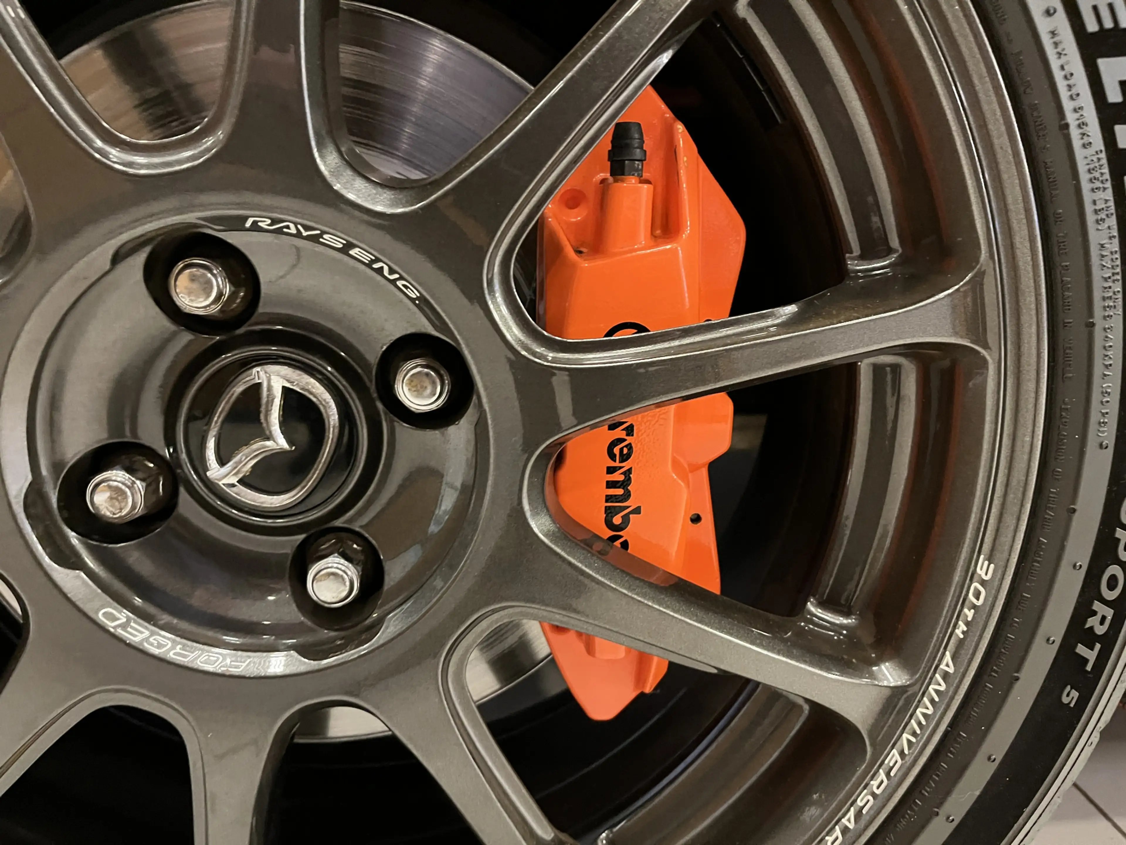 Mazda MX-5 ND Roadster 2.0 SkyActiv-G 184PK 30th Anniversary — photo 25