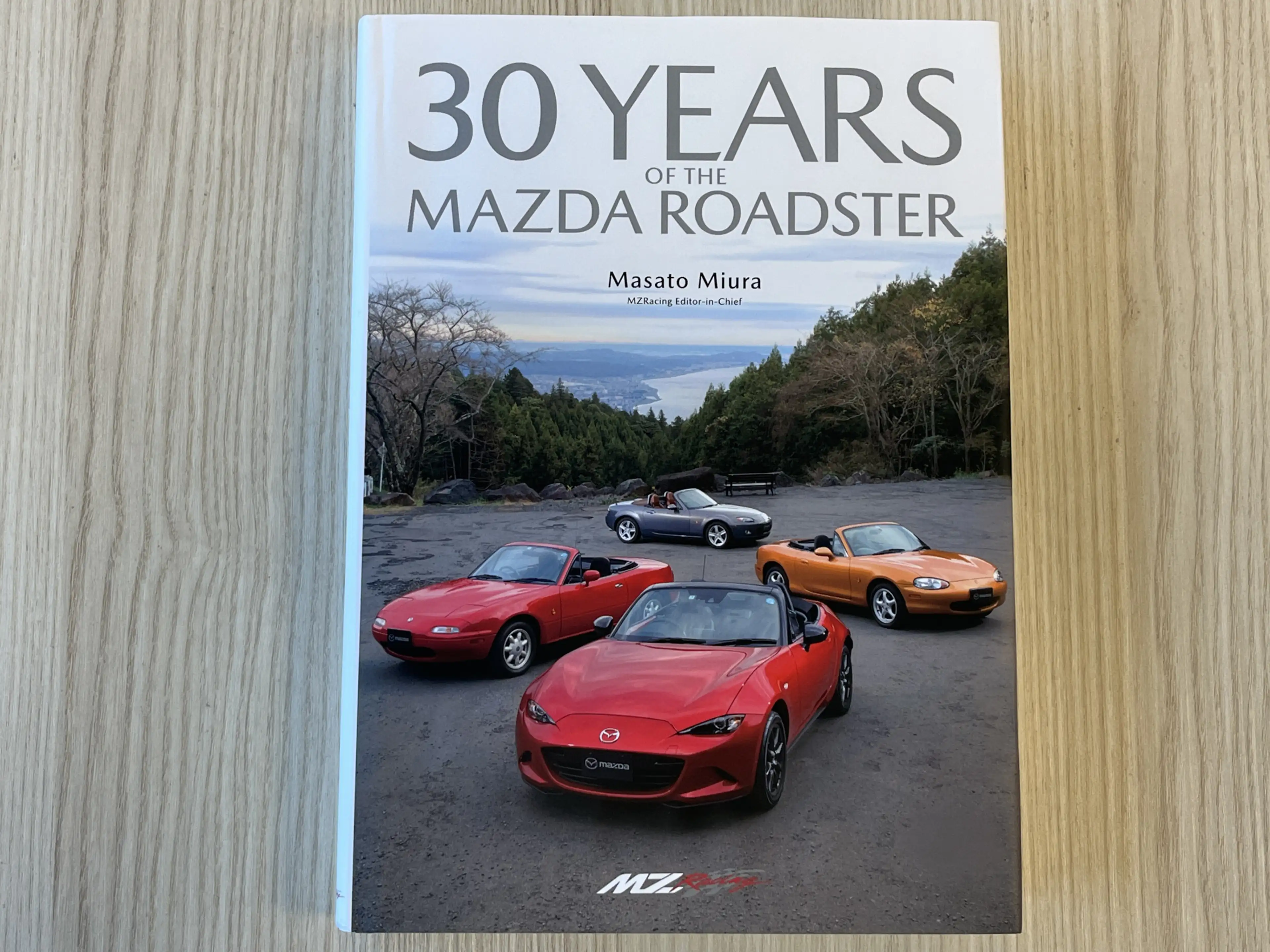 Mazda MX-5 ND Roadster 2.0 SkyActiv-G 184PK 30th Anniversary — photo 27