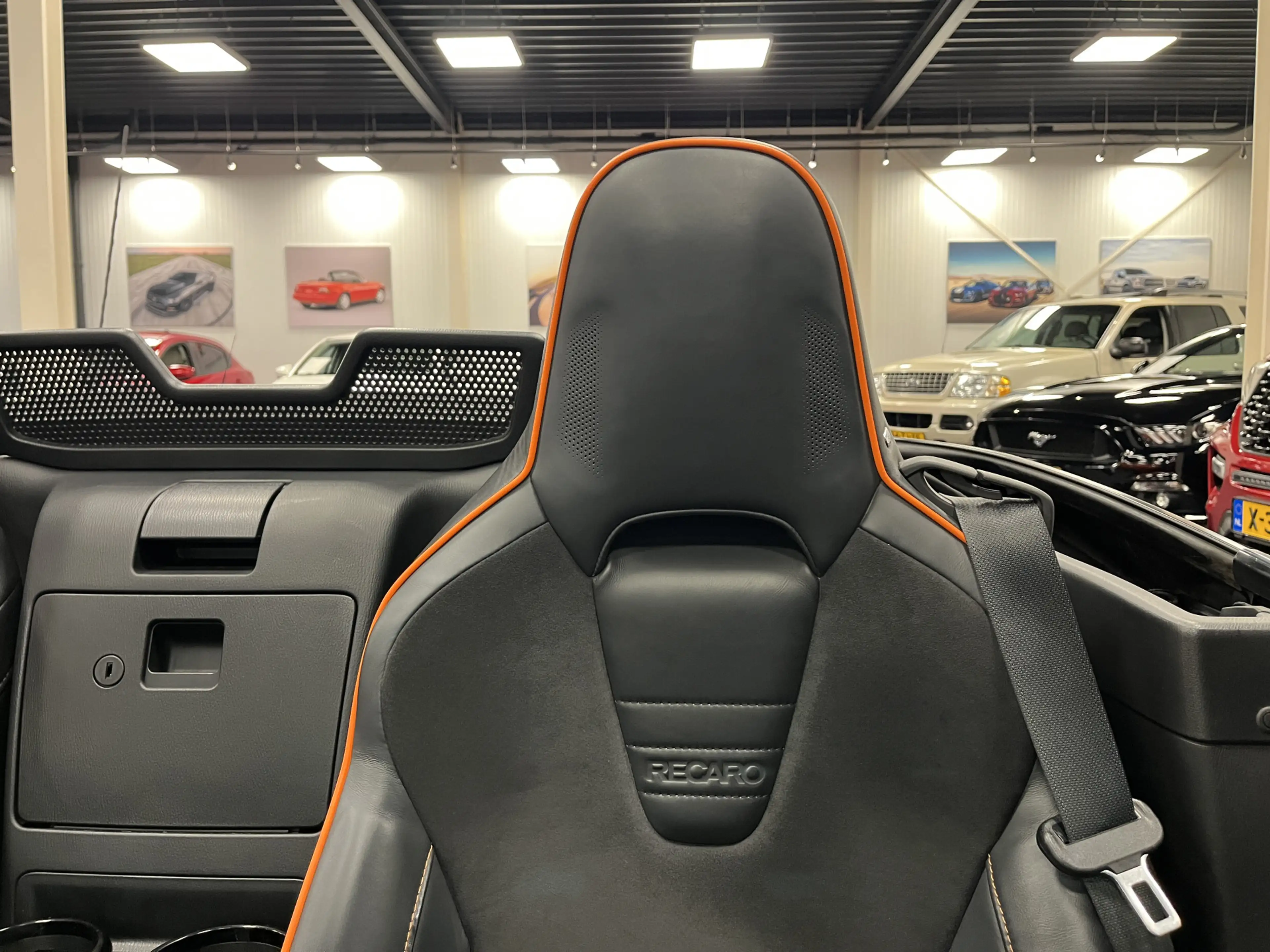 Mazda MX-5 ND Roadster 2.0 SkyActiv-G 184PK 30th Anniversary — photo 15