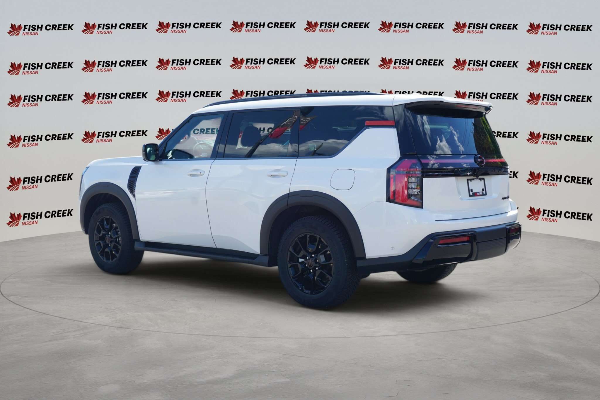 2026 Nissan Armada PRO-4X | Leather | No Accidents | One Owner | — photo 1