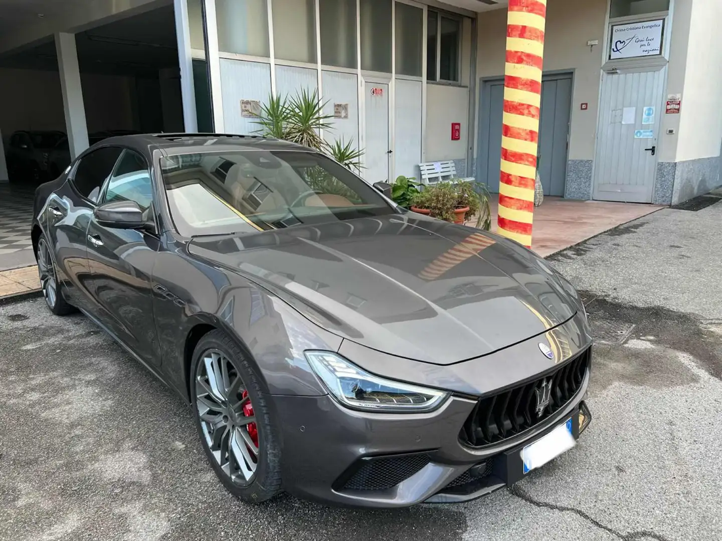 Maserati Ghibli V6 Diesel 275 CV Gransport Grigio - 2