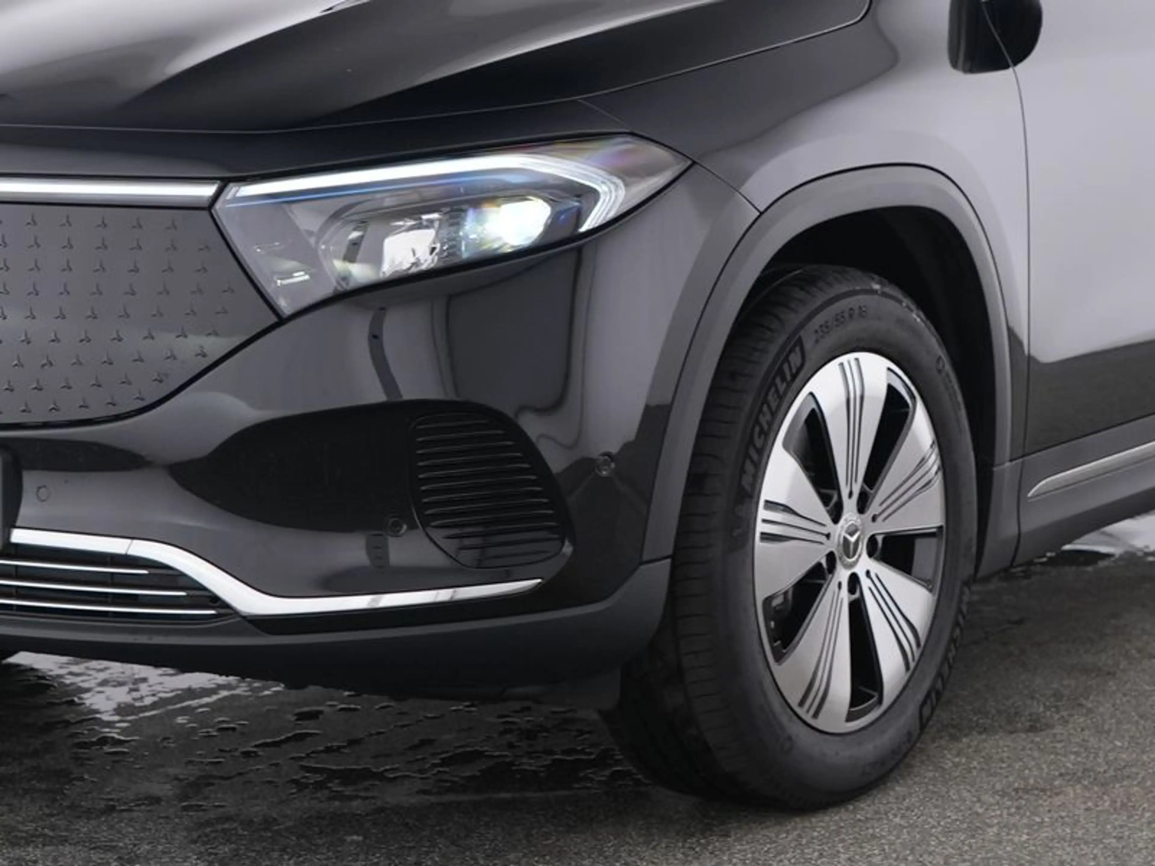 Mercedes-Benz EQA 250 + Progressive*Advanced*LED*Kamera*AHK* — photo 4
