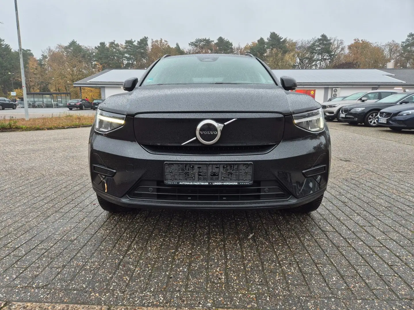 Volvo XC40 Twin Motor Plus Recharge Pure Electric AWD Schwarz - 2