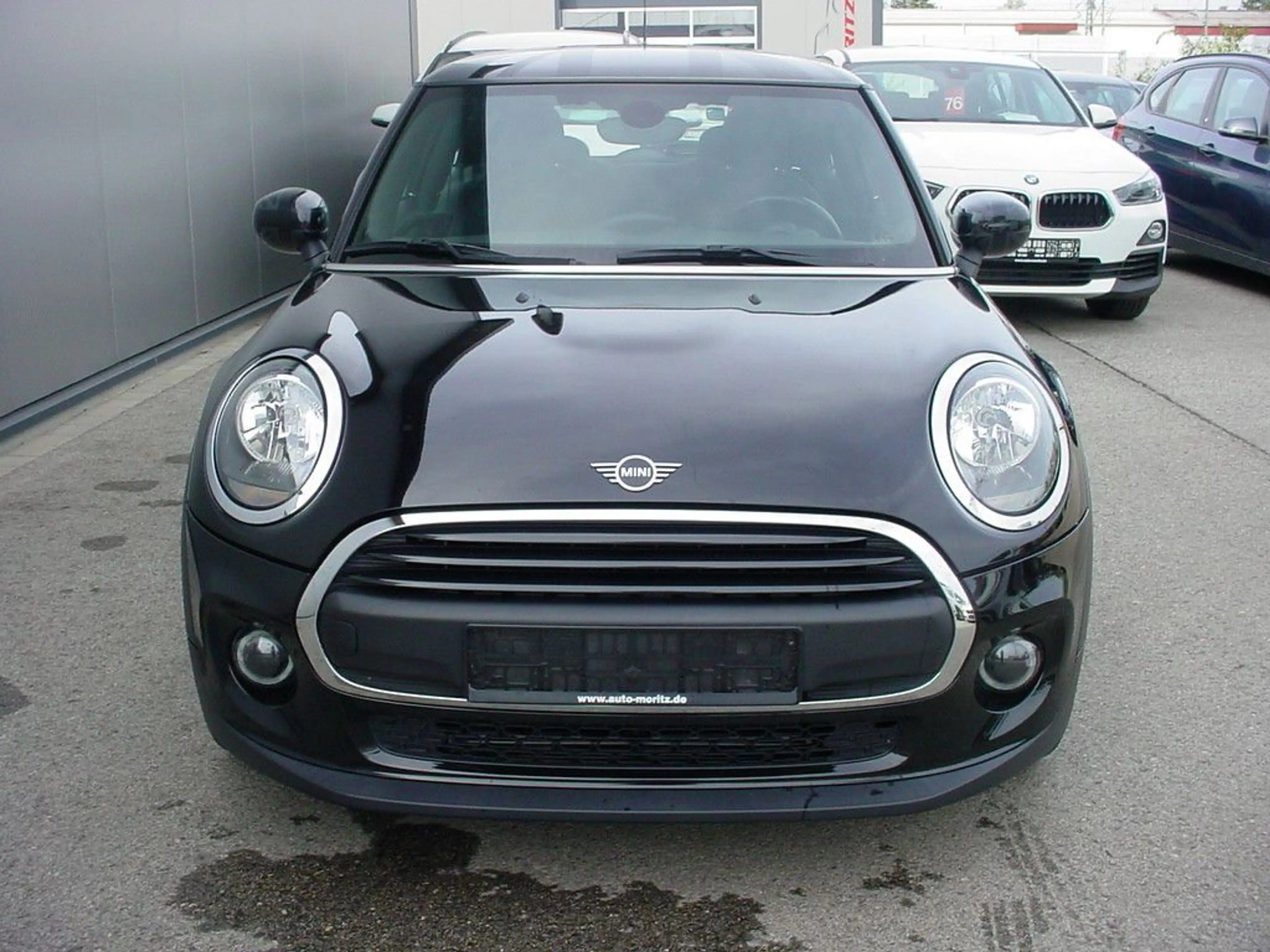 MINI One MINI*ALU SCHWARZ*PDC*SITZHEIZUNG**** — photo 6