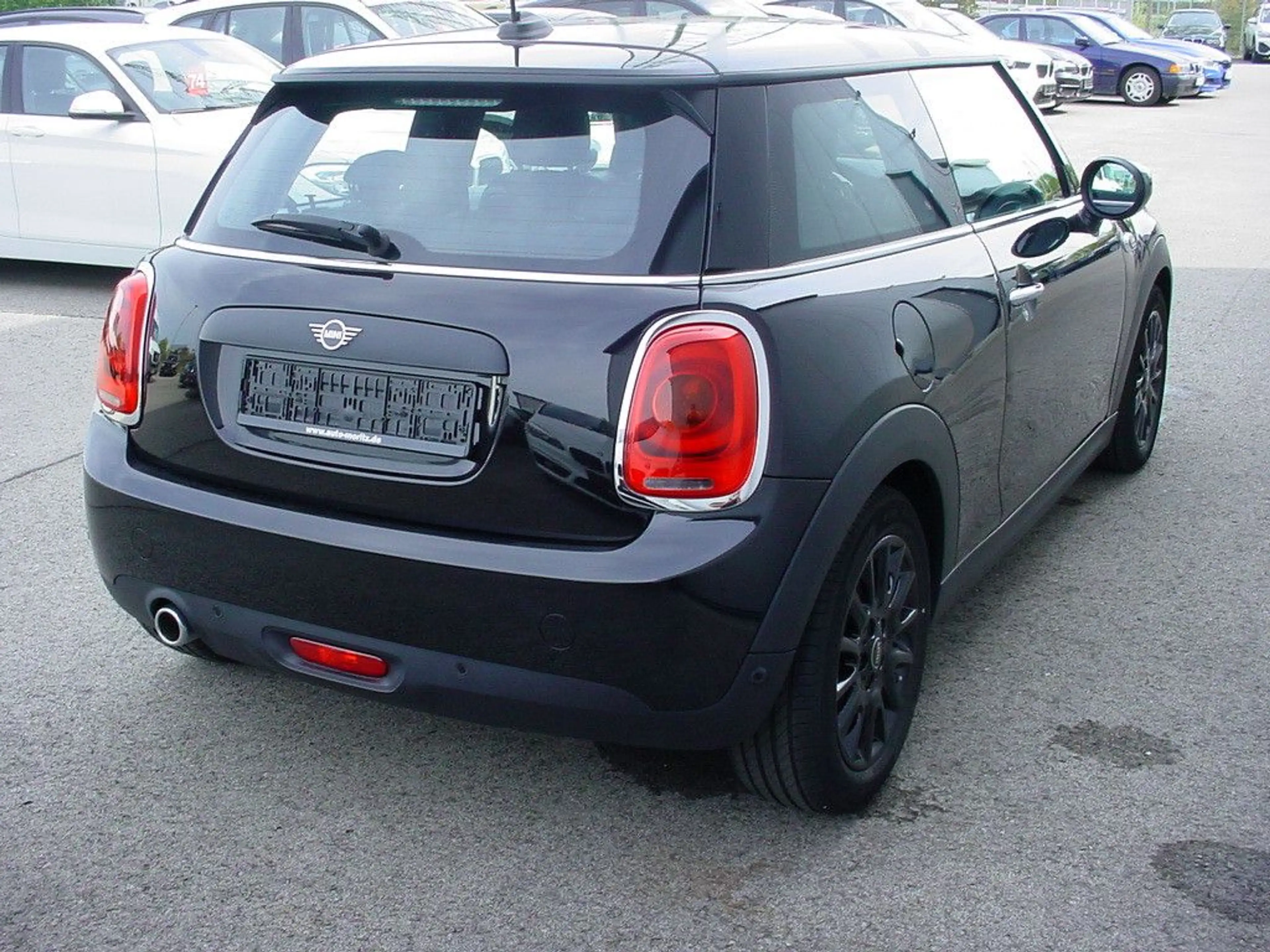 MINI One MINI*ALU SCHWARZ*PDC*SITZHEIZUNG**** — photo 5