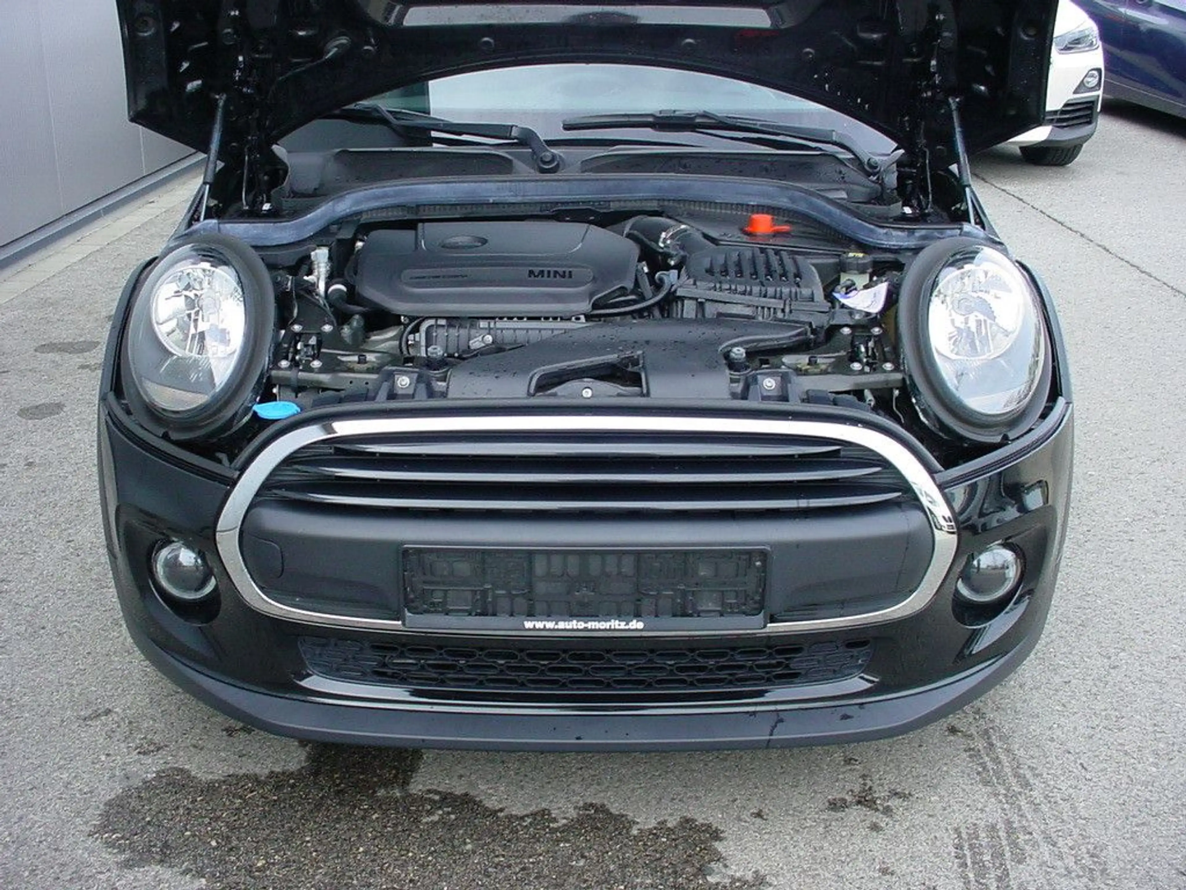 MINI One MINI*ALU SCHWARZ*PDC*SITZHEIZUNG**** — photo 9