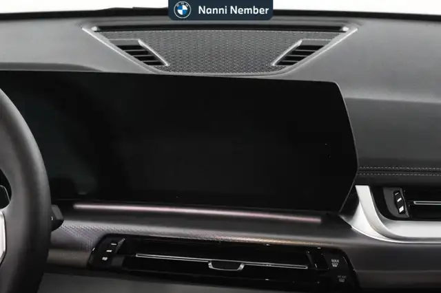 BMW X1 view 11