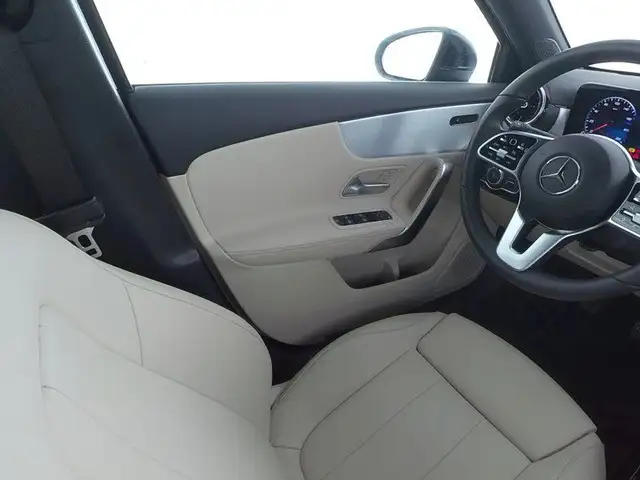 Mercedes-Benz A-Class view 8