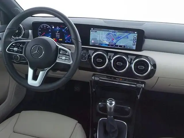 Mercedes-Benz A-Class view 4