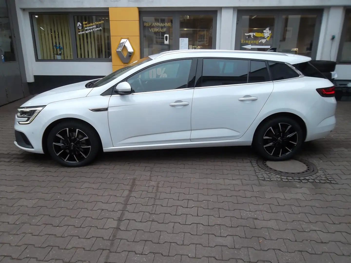 Renault Megane Grandtour TCe 160 GPF EDC R.S. LINE Weiß - 1