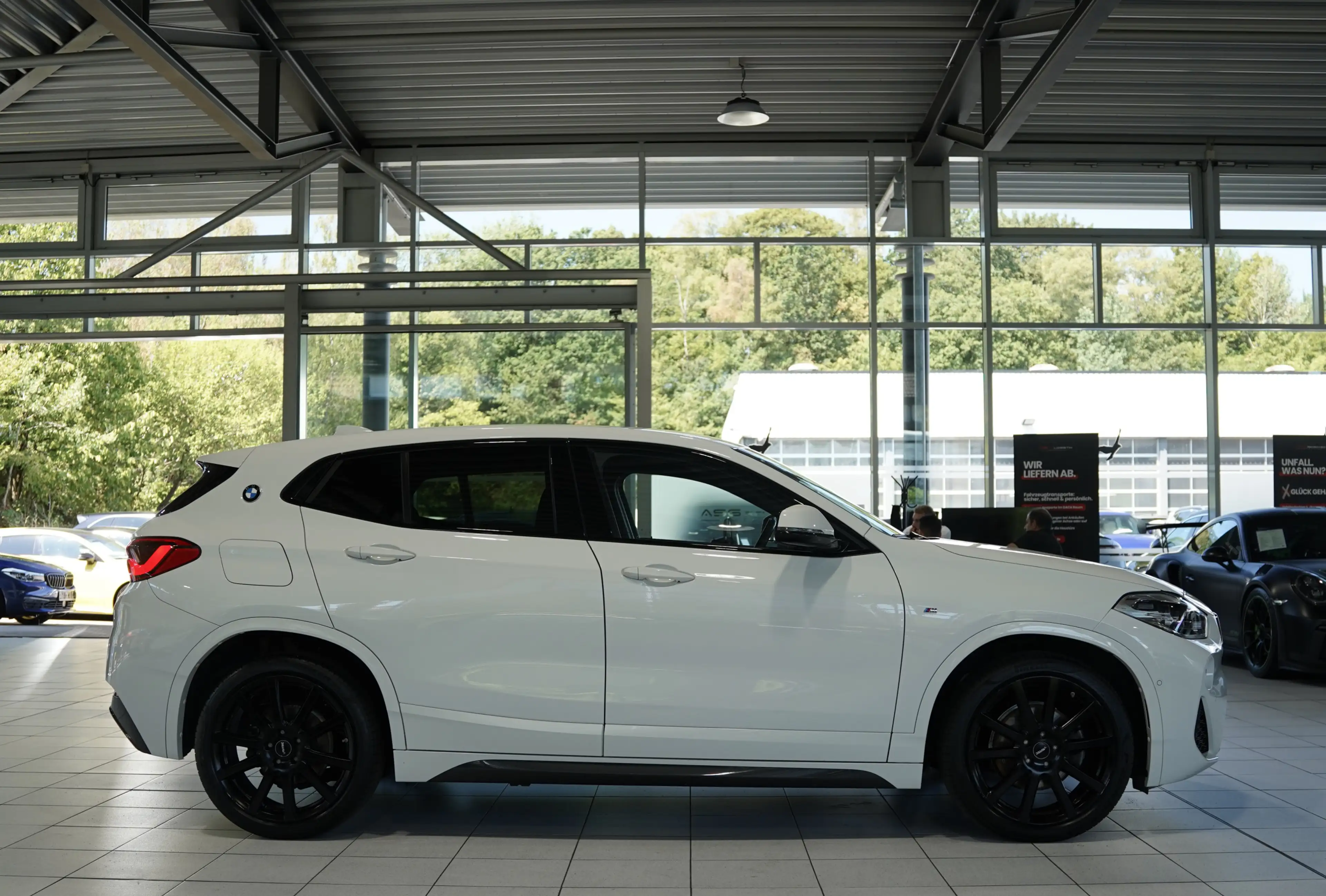 BMW X2 sDrive 18 i M Sport *Sportsitze *PDC *H&K — photo 6