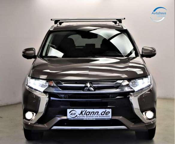 Mitsubishi Outlander 2.0 203PS Plug-in-Hybrid PHEV TOP 4WD