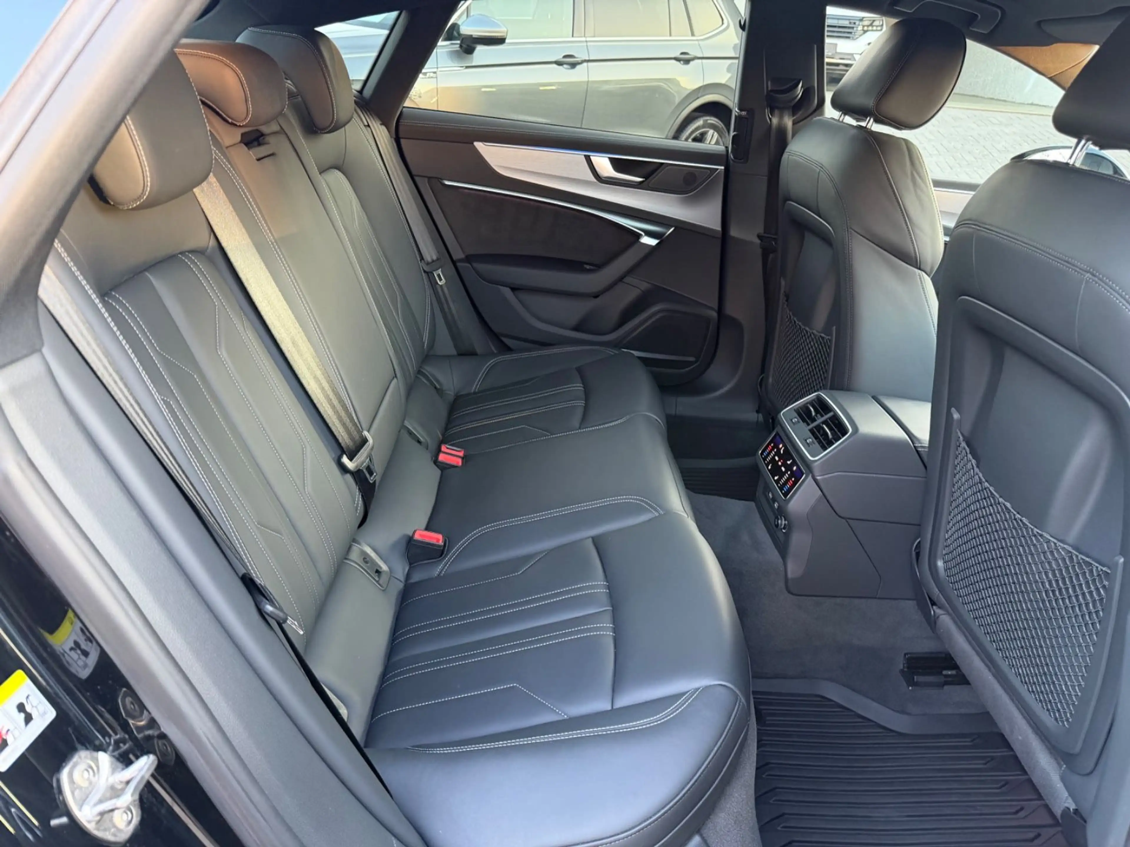 Audi A7 50 TDI quattro S-Line*Matrix*B&O*360G*Standh* — photo 35