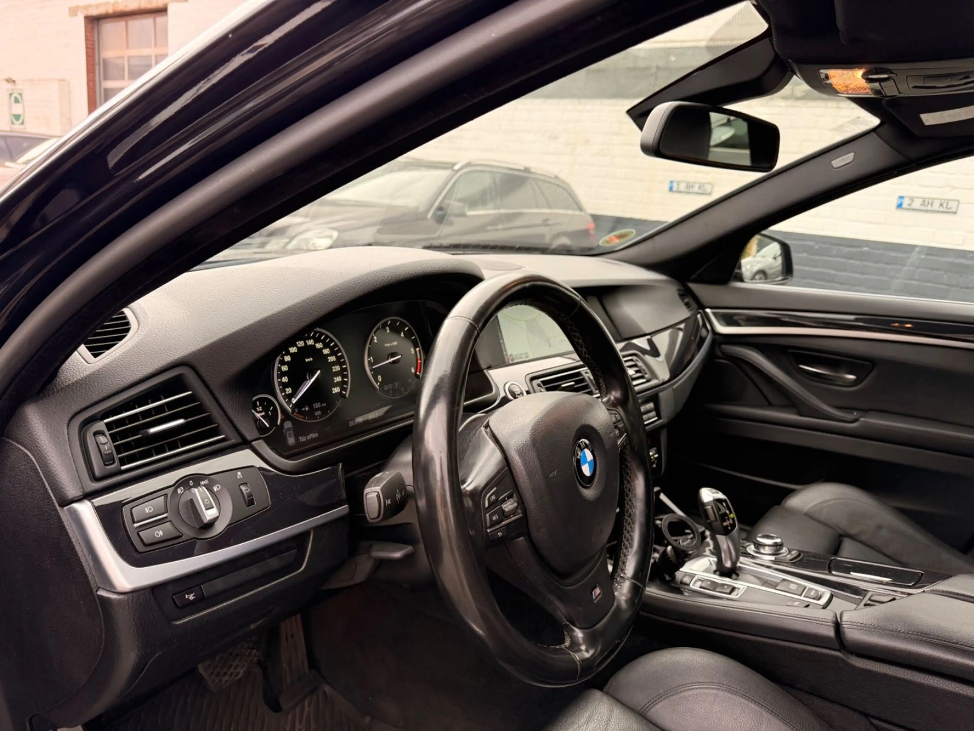 BMW 530 5 Touring 530 d M Sport *HUD* — photo 10