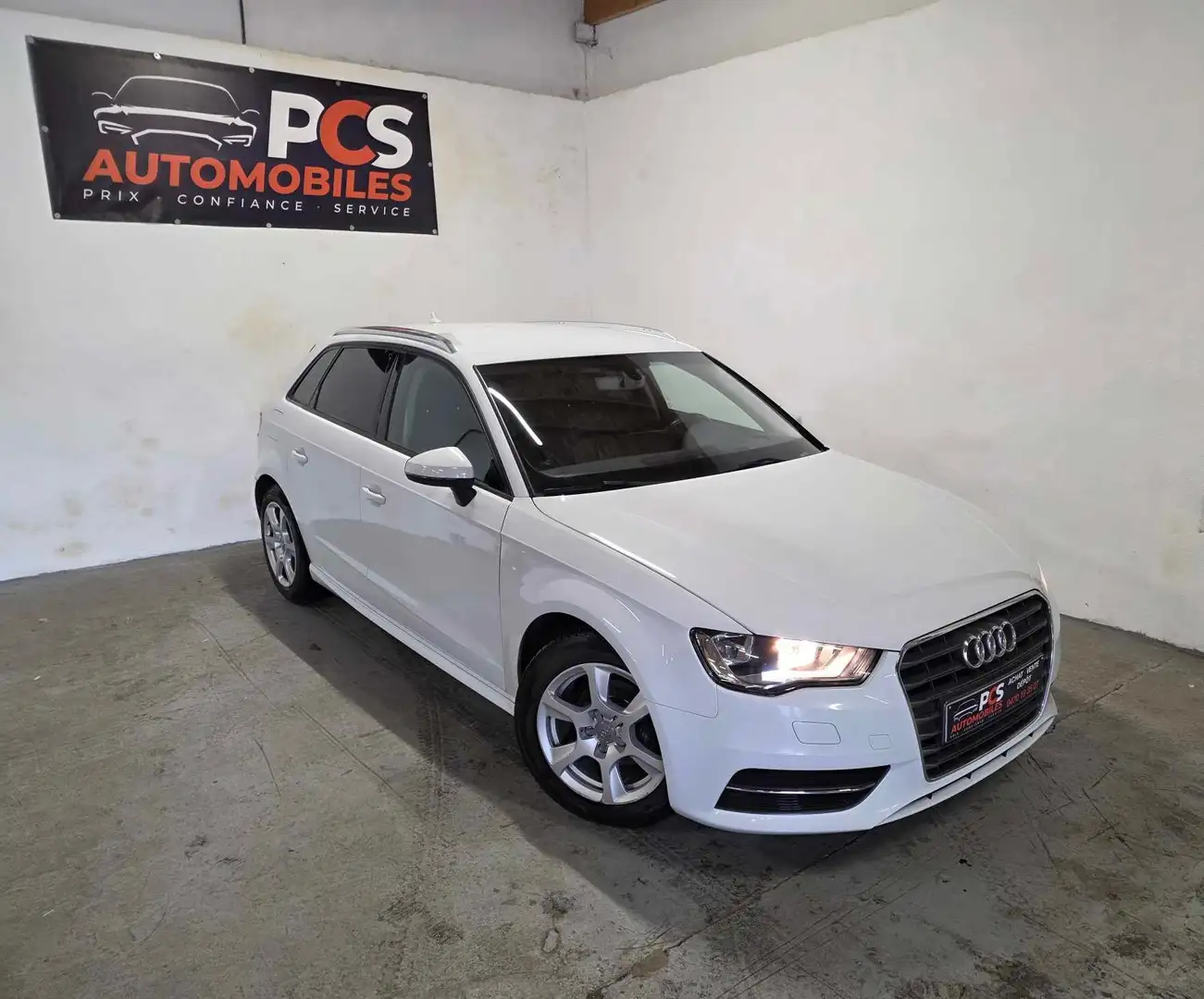 Audi A3 Sportback 1.6 TDi*EURO 6*GPS*CUIR CHAUFF*PDC*... Biały - 1