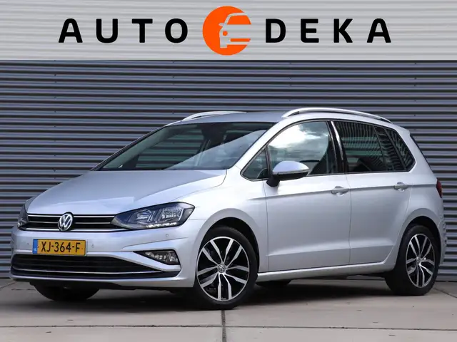 Volkswagen Golf Sportsvan 1.0 TSI Comfortline Automaat *Navigatie*Parkeersen