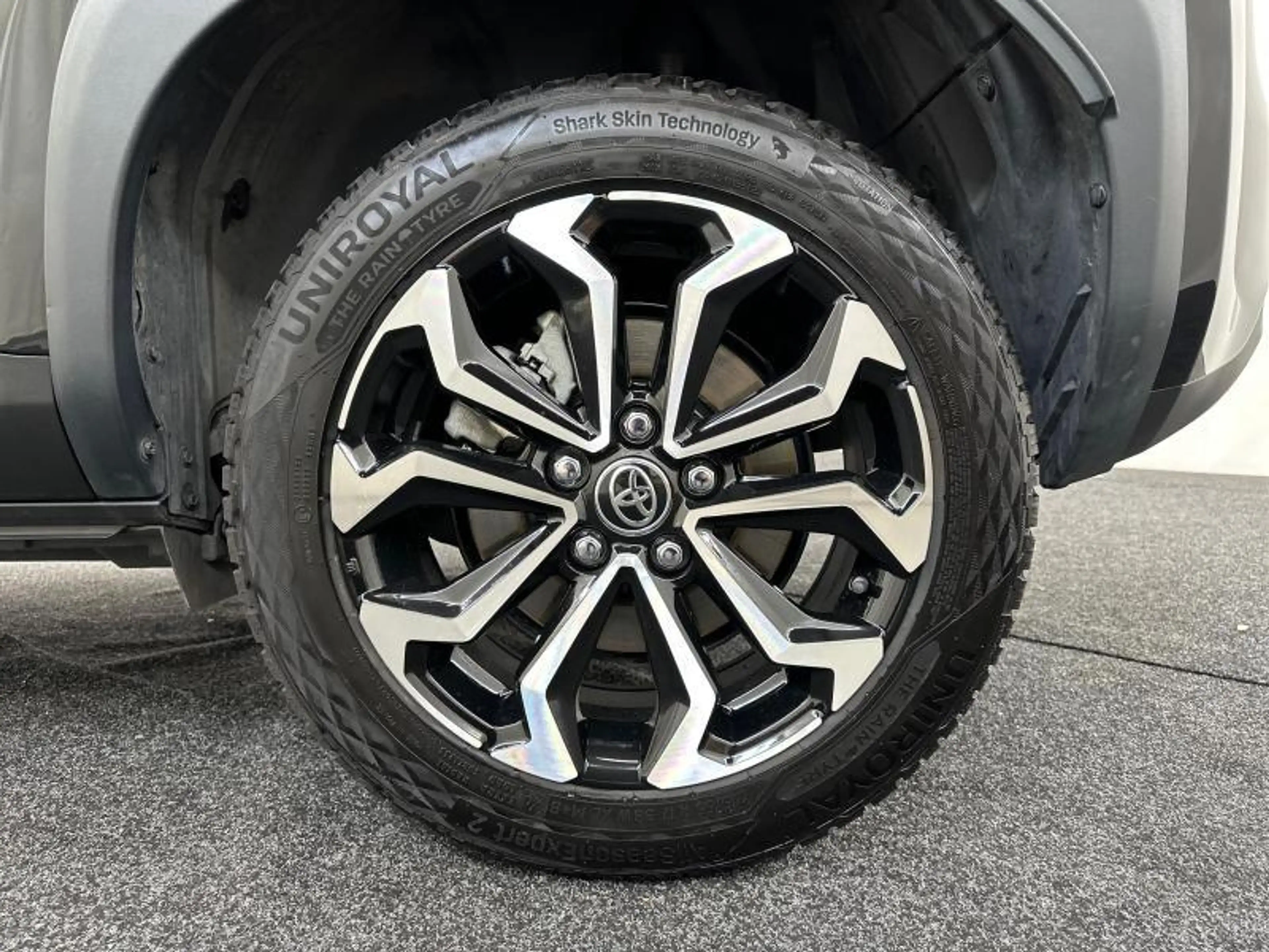 Toyota Yaris Cross 116hp HEV Executive — photo 15