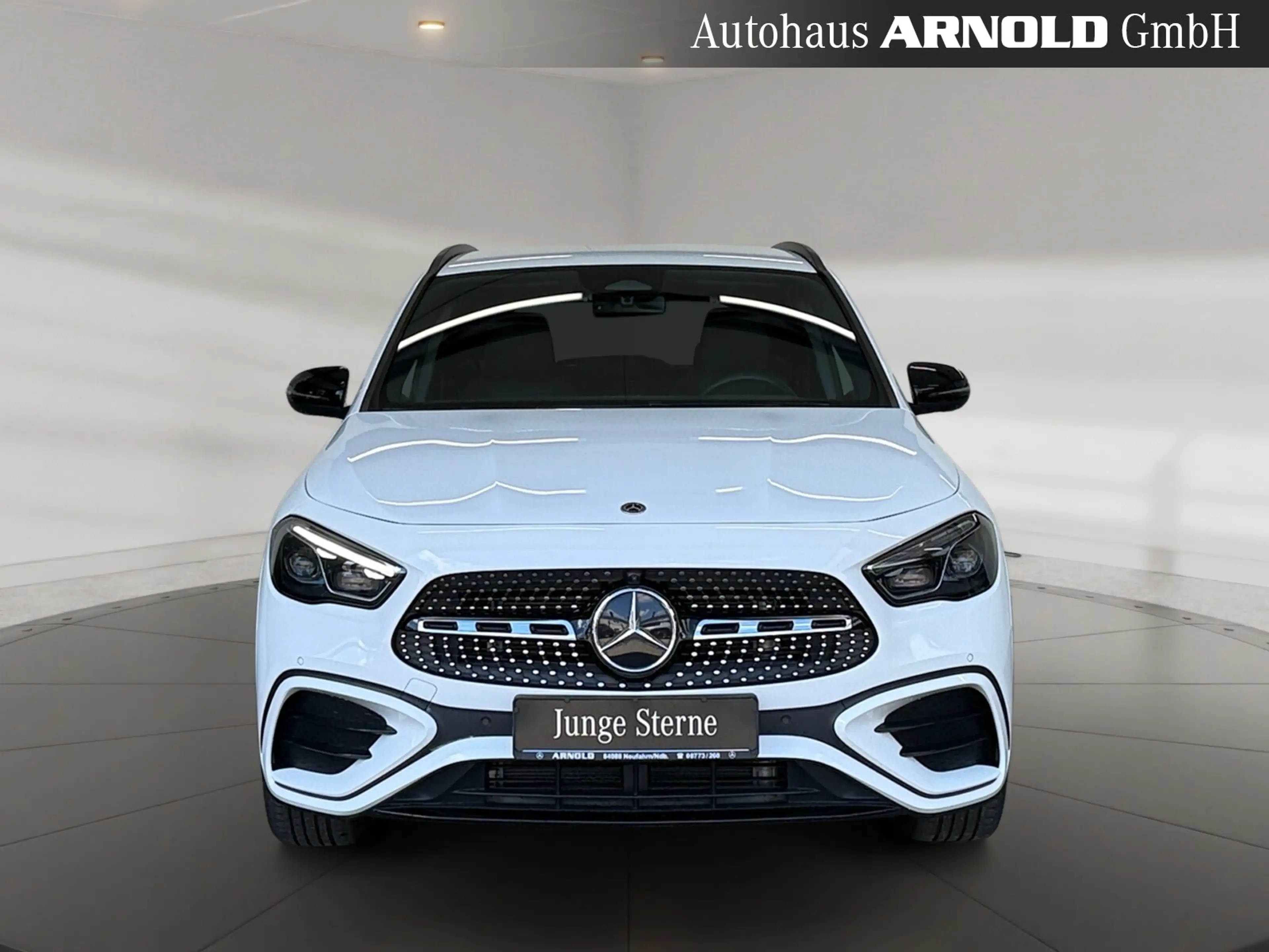 Mercedes-Benz GLA 250 GLA 250 4M AMG-Line Head-Up DISTRONIC 360° Night — photo 7