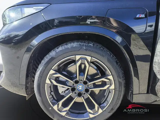 BMW X1 view 6