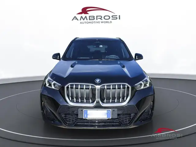 BMW X1 view 4