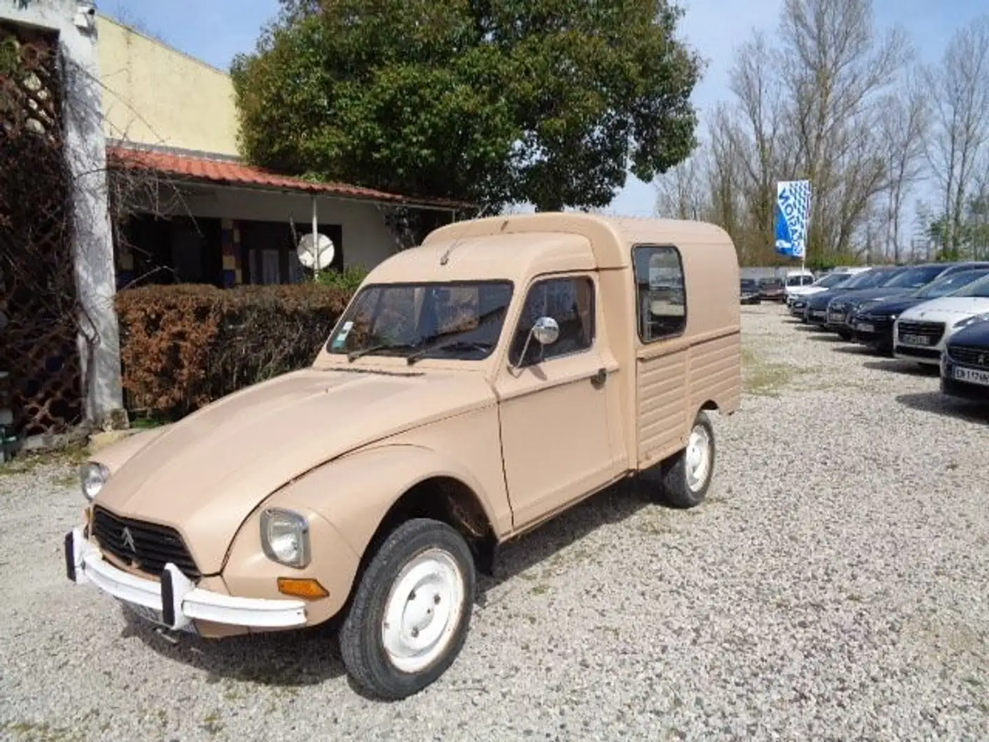 Citroen Acadiane Beige - 1
