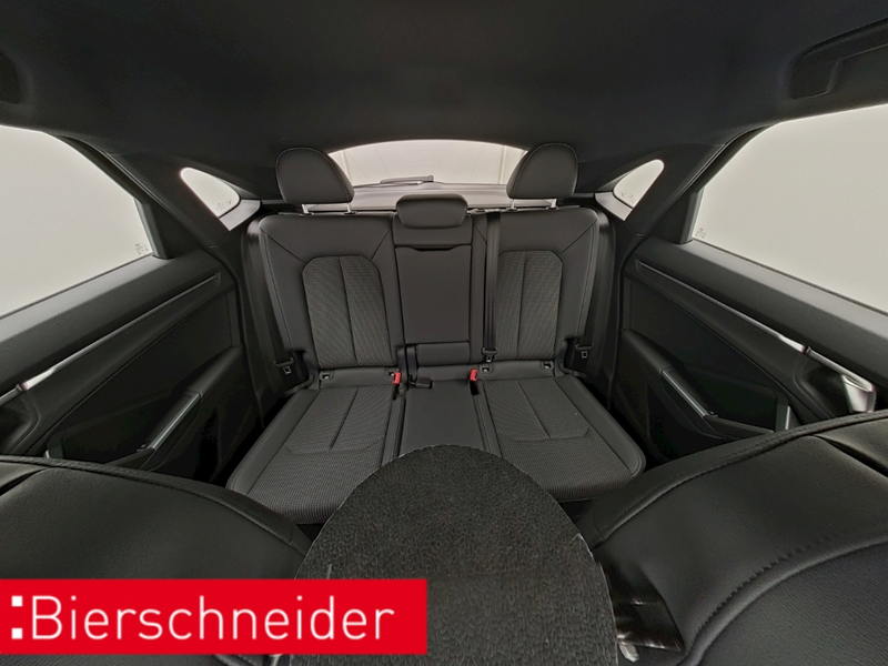 Audi Q3 Sportback 35 TDI S-tronic 2x s-line AHK E-HECK ASS — photo 18