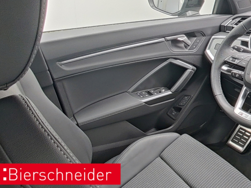 Audi Q3 Sportback 35 TDI S-tronic 2x s-line AHK E-HECK ASS — photo 16