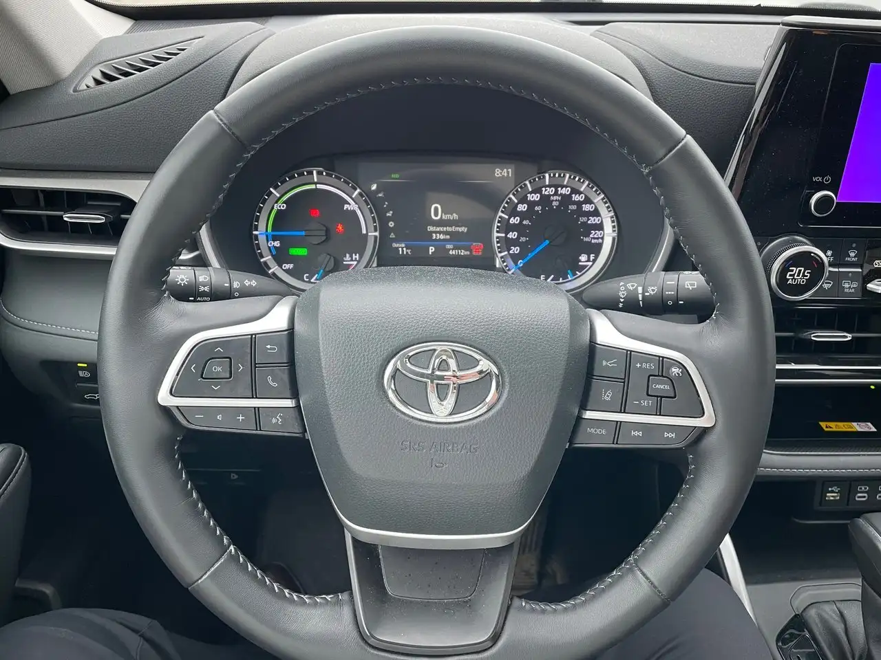 Toyota Highlander снимка Toyota Highlander