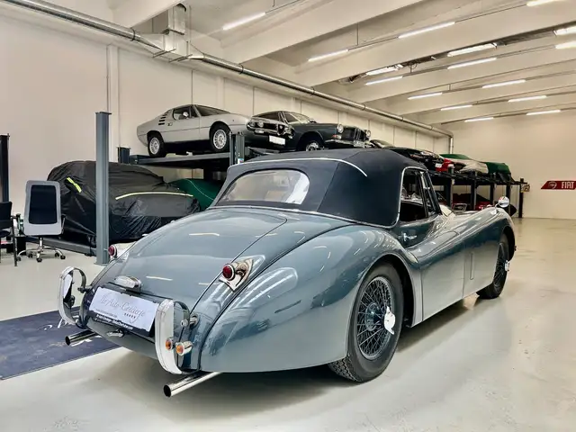 Jaguar Sonstige XK 120 DHC Ansicht 13