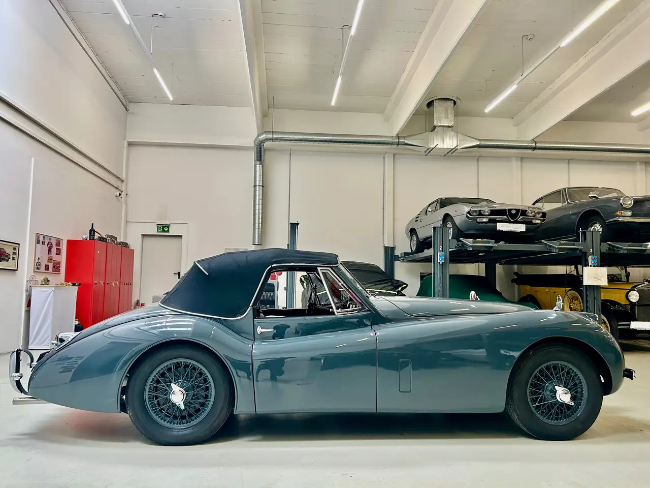 Jaguar XK 120 DHC, foto 12