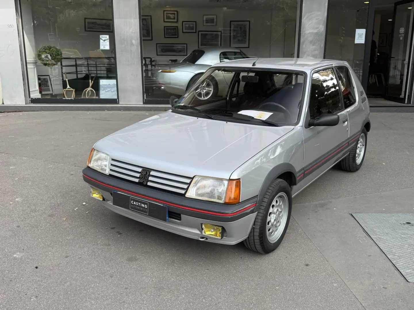 Peugeot 205 1.6i - 115  BERLINE GTi PHASE 2 Szürke - 1