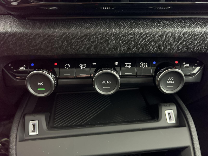 Citroen C4 Plus 1.2*NAVI*SHZ*RFK*uvm — photo 14