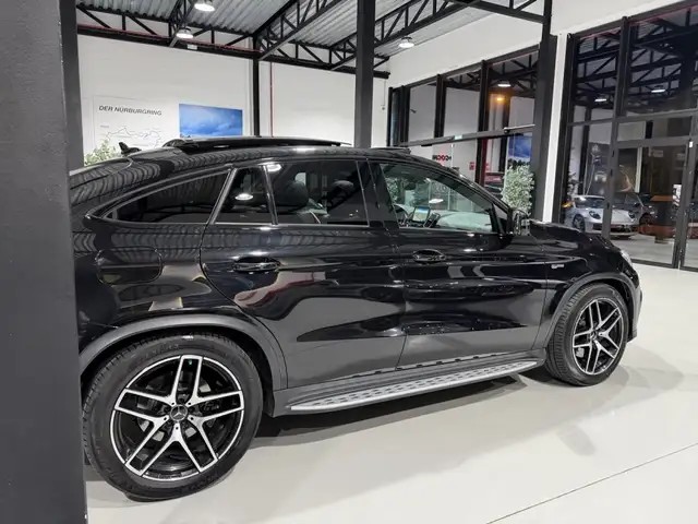 Mercedes-Benz Gle view 6