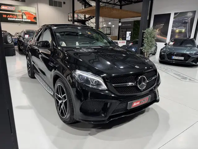 Mercedes-Benz Gle view 4