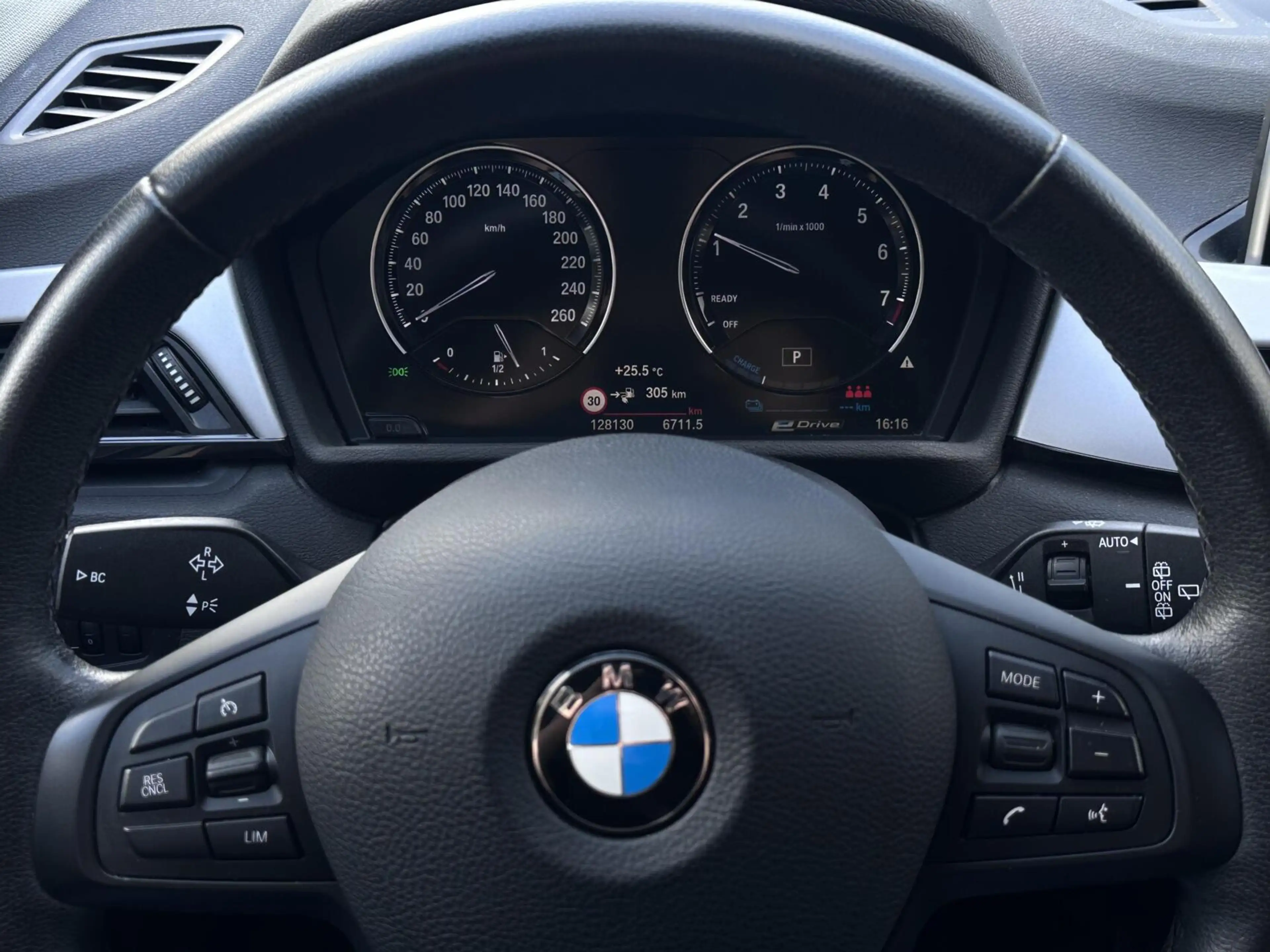BMW X1 xDrive25e Led, Camera, Navi, Bluetooth, LM.. — photo 9