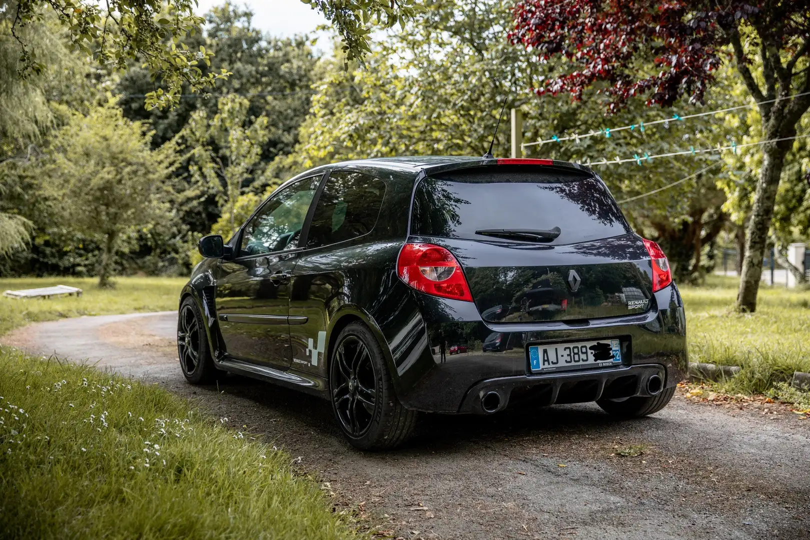 Renault Clio III 2.0 16V 203 Sport Cup - 2