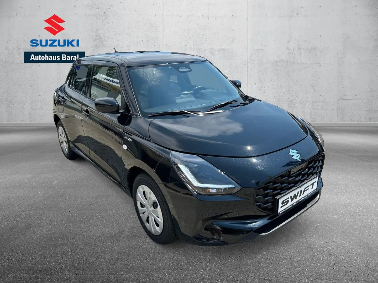 Suzuki Swift 1.2 DUALJET HYBRID Club Noir - 2