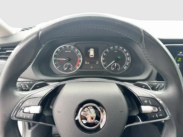Skoda Octavia view 10