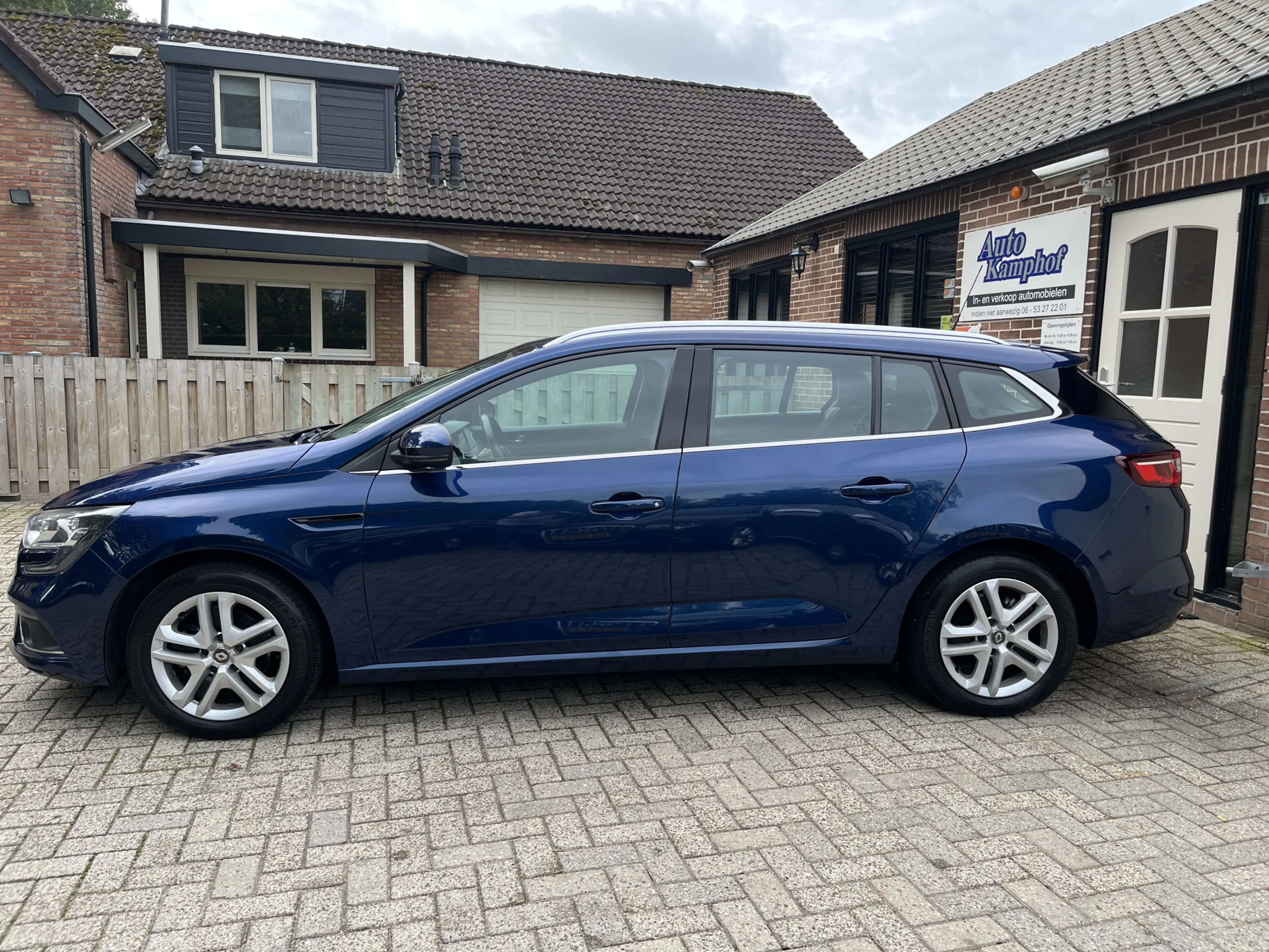 Renault Megane Estate 1.5 dCi Eco2 Zen Trekhaak Nieuwe A.P.K Xeno — photo 5