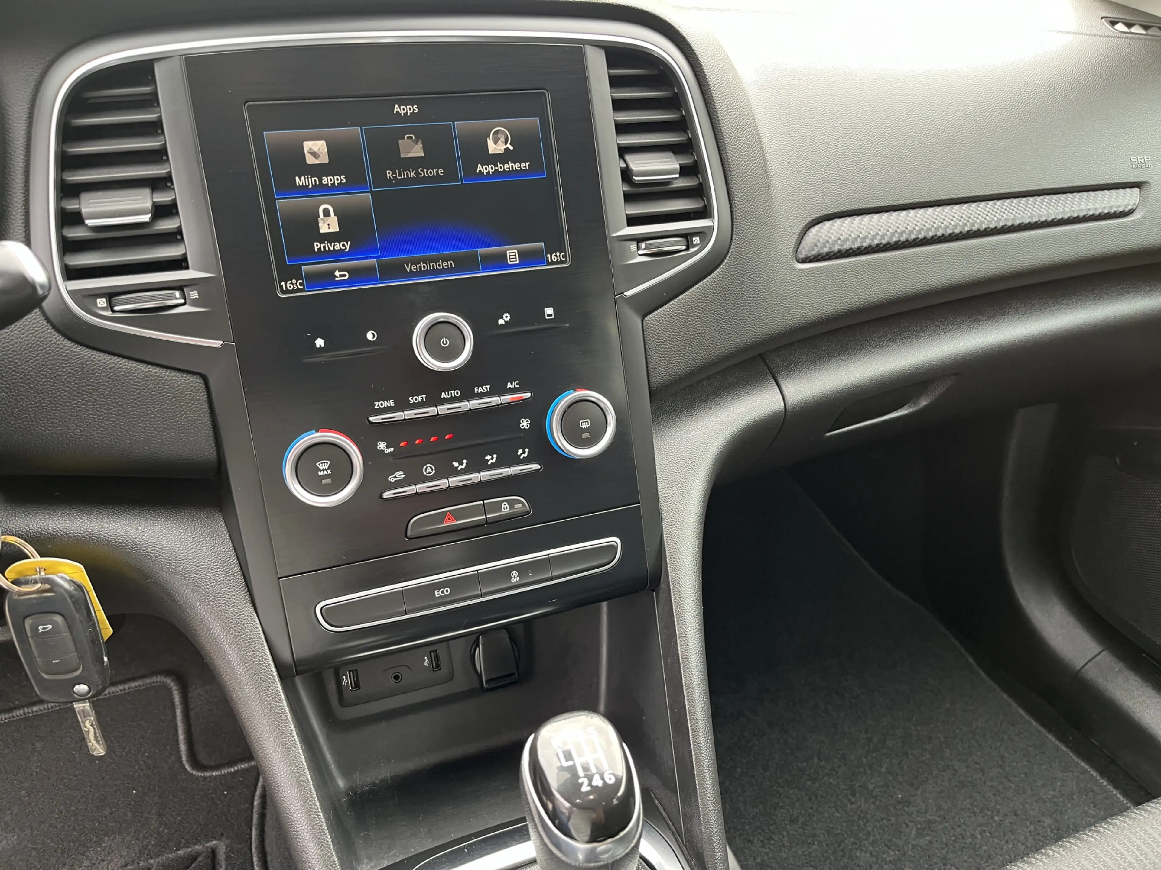 Renault Megane Estate 1.5 dCi Eco2 Zen Trekhaak Nieuwe A.P.K Xeno — photo 16