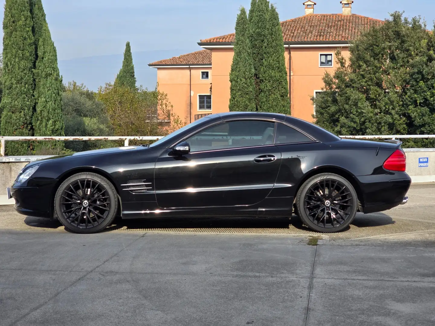 Mercedes-Benz SL 350 ASI Schwarz - 2