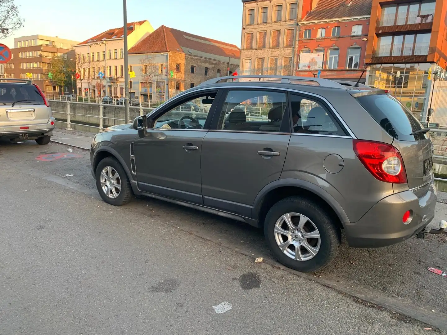 Opel Antara Antara 2.4i 4x4 Enjoy Grijs - 2