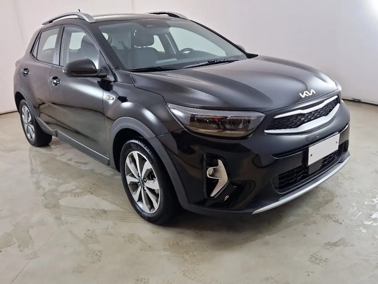 Kia Stonic Stonic 1.2 dpi Urban gpl 82cv Nero - 2