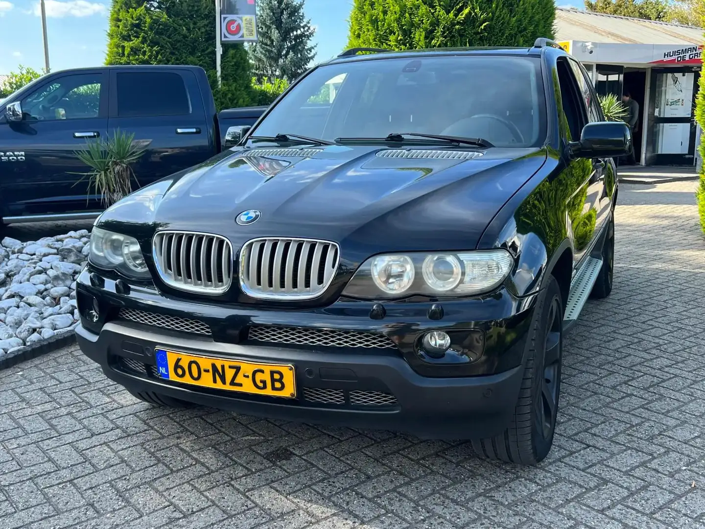 BMW X5 4.4I High Exe 2004 Zwart Facelift Beetje Werk Zwart - 1