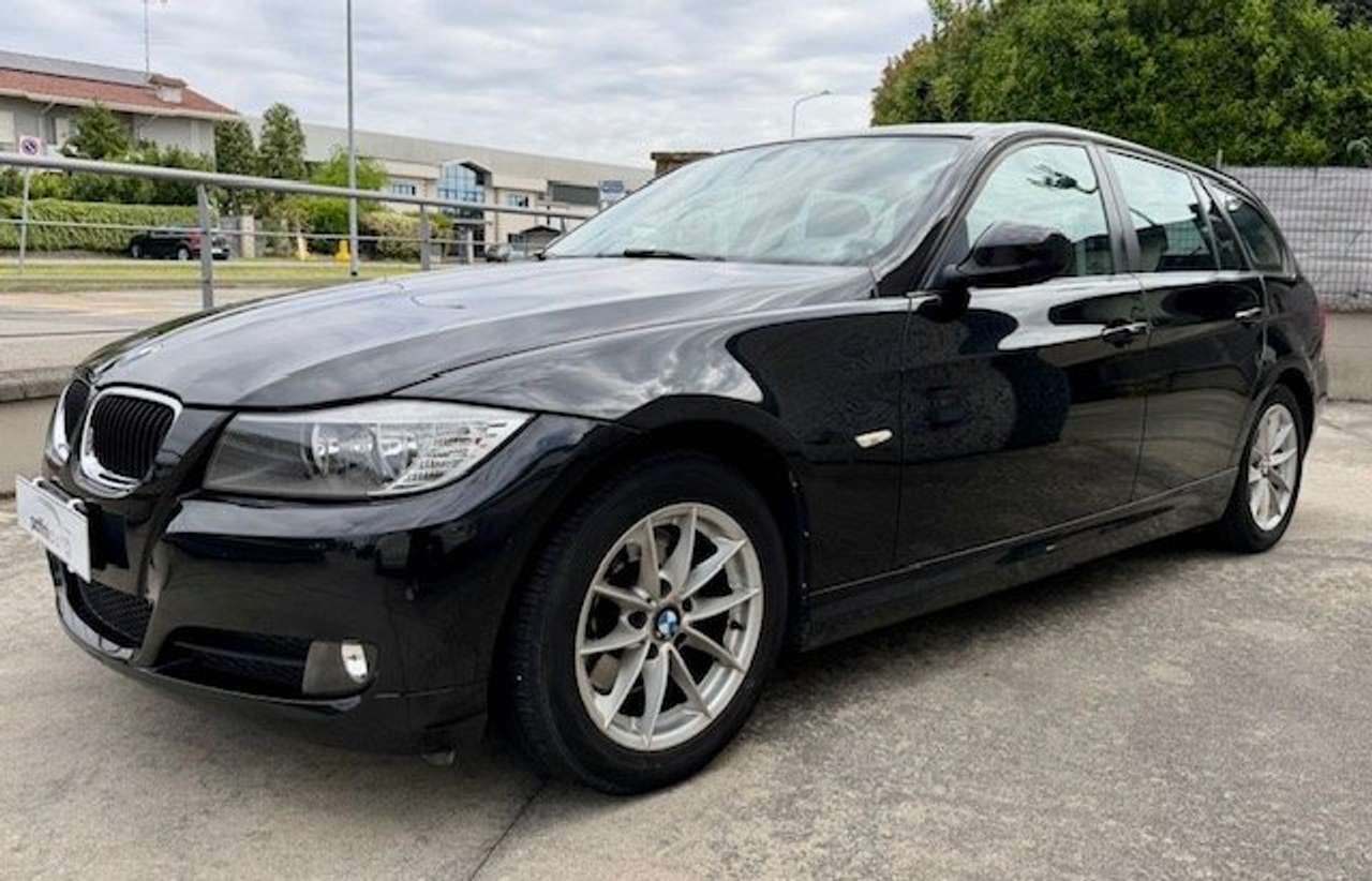 BMW 318 318d Touring 2.0 Eletta 143cv