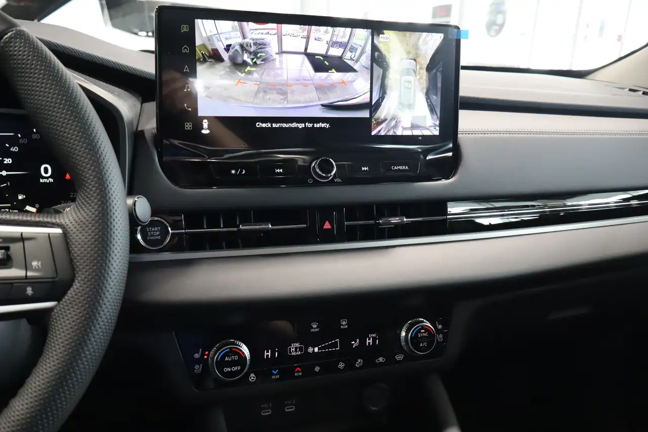 Mitsubishi Outlander снимка Mitsubishi Outlander