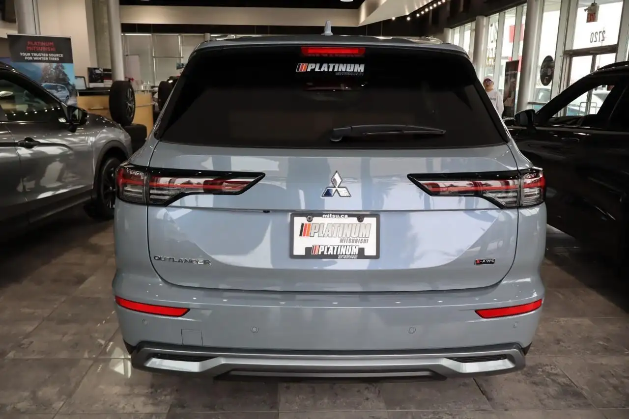 Mitsubishi Outlander fotografie Mitsubishi Outlander