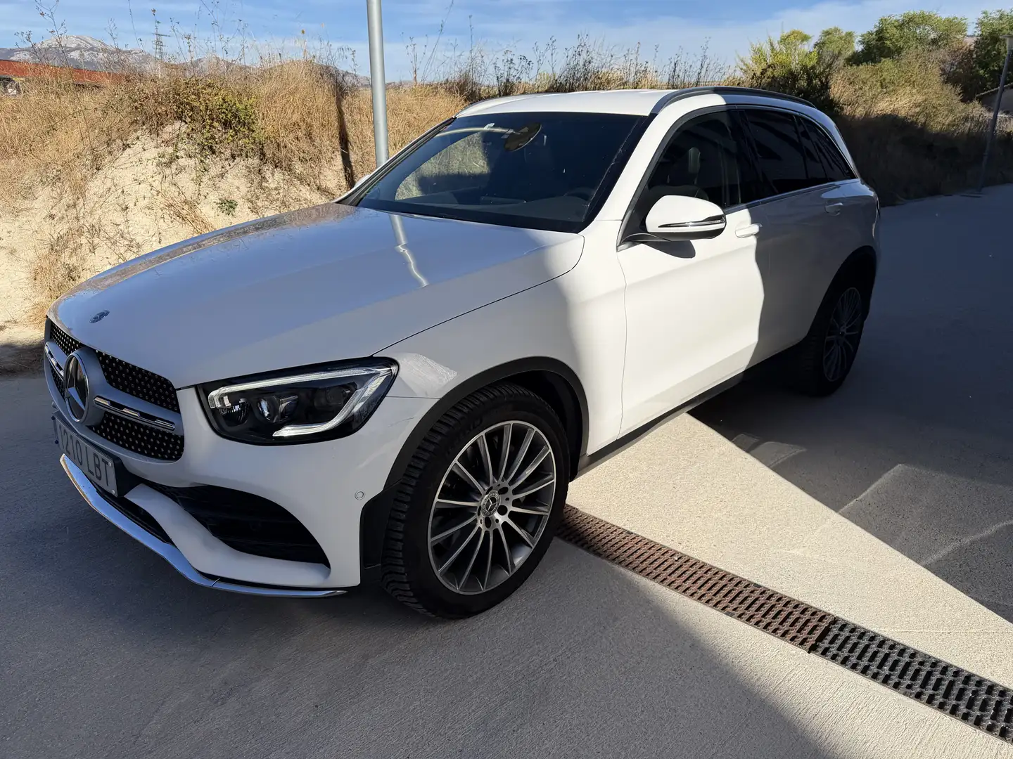 Mercedes-Benz GLC 200 200d 4Matic 9G-Tronic - 2