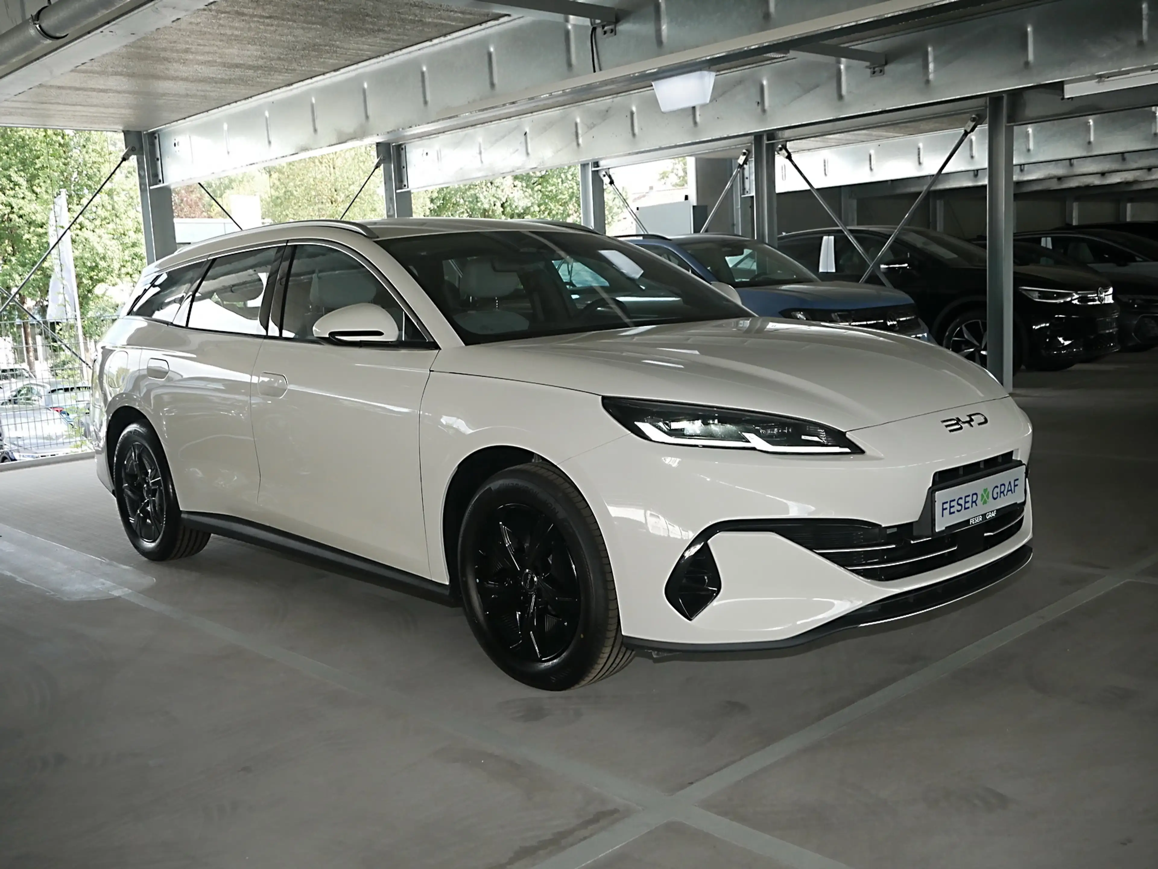 BYD Seal 6 Touring 1.5 DM-i Boost Navi RüKa 17"Alu — photo 2